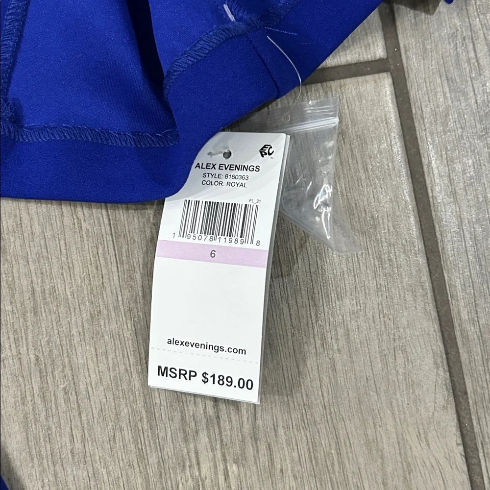 Alex Evenings Womens Short Shift Dress with Embellished Illusion Detail Size 6 - Picture 9 of 9